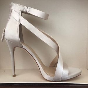 Imagine Vince Camuto 7M Sand Semi Matte Satin